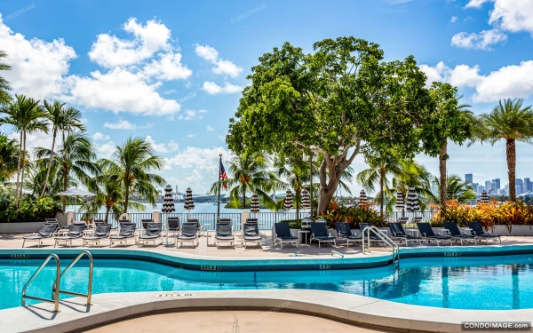 9 Island Avenue amenities & common areas image 3 in Miami Beach