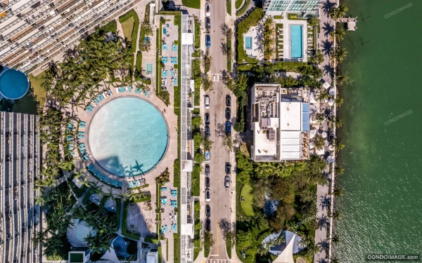 GranParaiso drone & aerial image 3 in Edgewater
