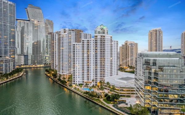 Courvoisier Courts, Brickell Key property management