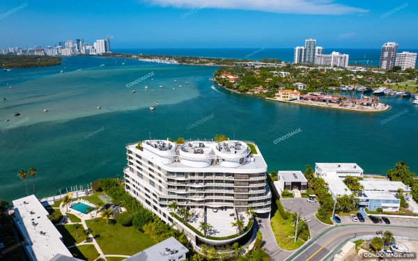 Onda Residences drone & aerial image 2 in Bay Harbor Islands