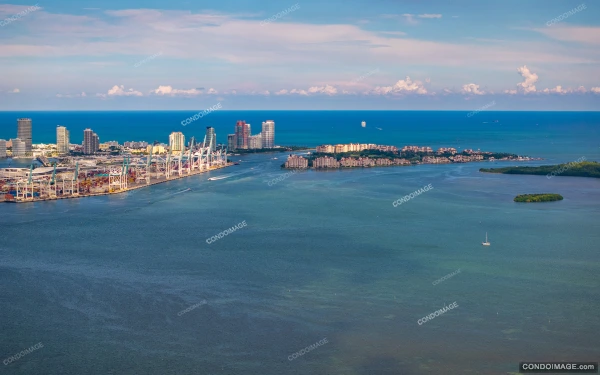 Four Seasons Residences Miami drone & aerial image 2 in Brickell