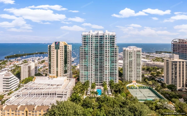 Grovenor House, Coconut Grove property management