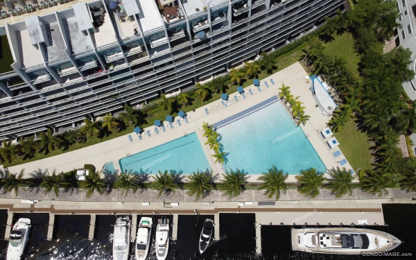 Artech Aventura drone & aerial image 2 in Aventura