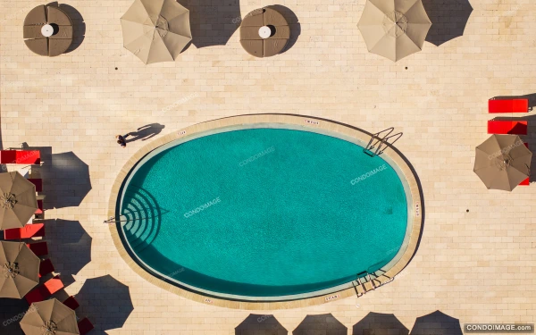 Bal Harbour 101 drone & aerial image 2 in Bal Harbour