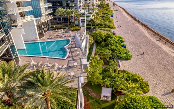 Jade Ocean drone & aerial image 2 in Sunny Isles Beach