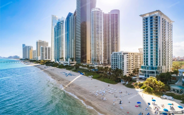 Solé on the Ocean drone & aerial image 2 in Sunny Isles Beach