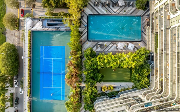 Hyde Midtown drone & aerial image 3 in Midtown Miami