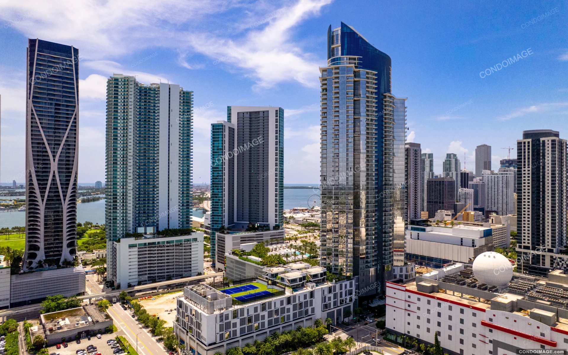 Paramount Miami WorldCenter, Downtown Miami property management
