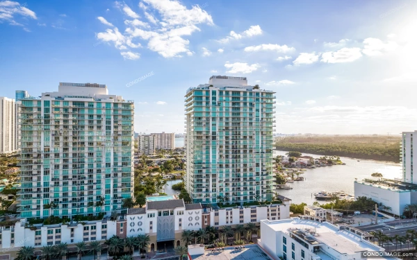 Parque Towers West building frontage & exterior image 2 in Sunny Isles Beach