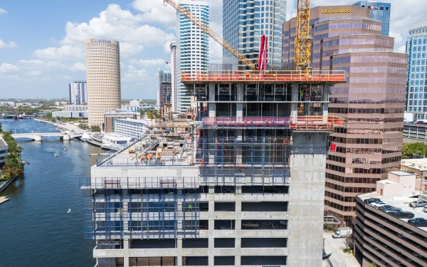Pendry Residences Tampa renderings image 3 in Water Street
