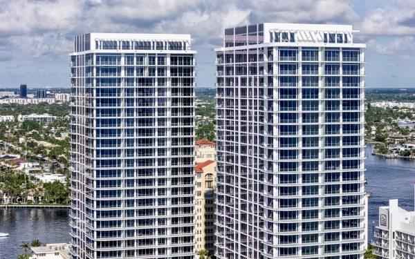 Selene Oceanfront Residences renderings image 3 in Fort Lauderdale