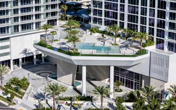 Selene Oceanfront Residences renderings image 2 in Fort Lauderdale